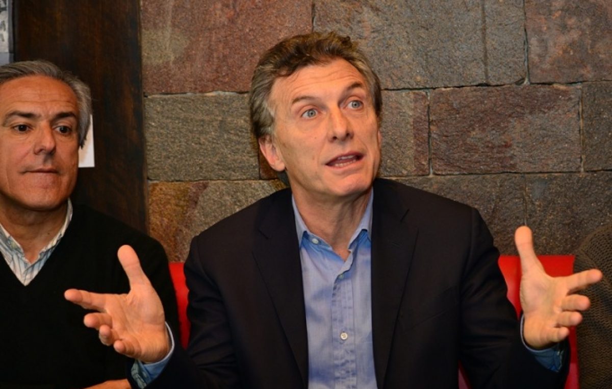 Desde la Biblioteca del Congreso le recordaron a Macri los «insólitos» cargos que creó para amigos y familiares
