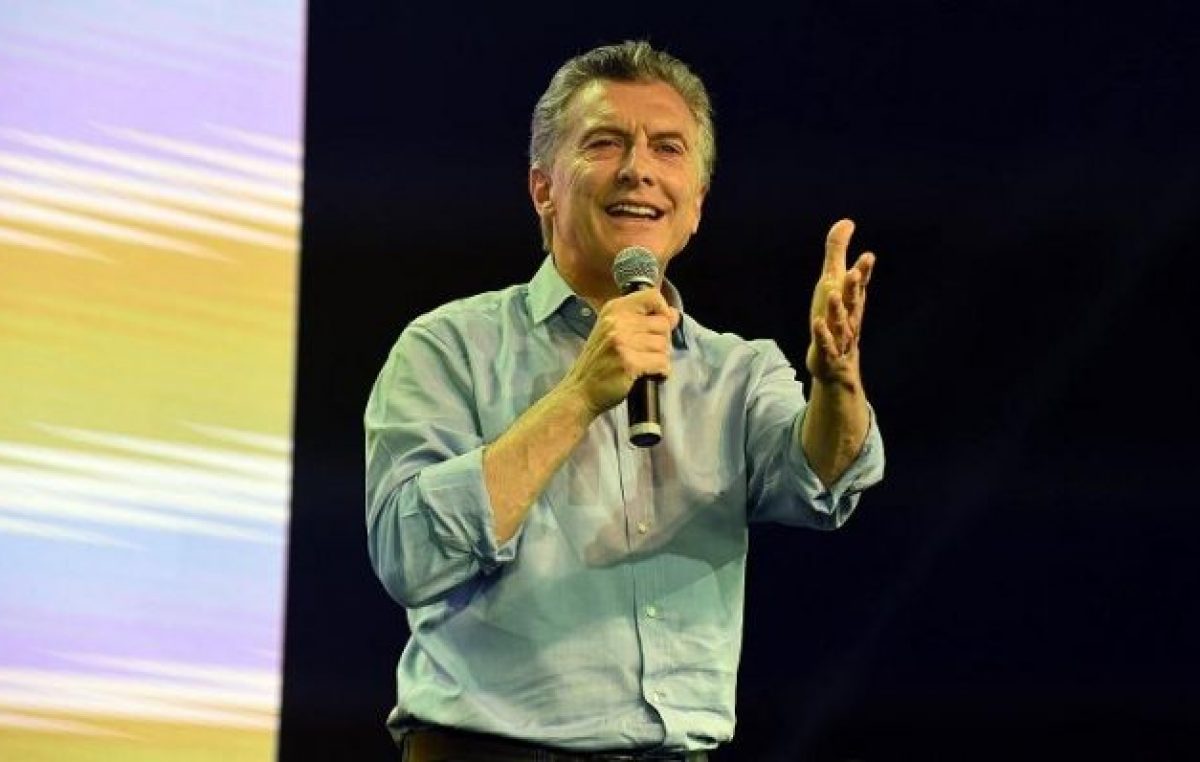 Para celebrar la victoria, y tras dos años de ajuste, Macri volvió a prometer que va a terminar con la pobreza