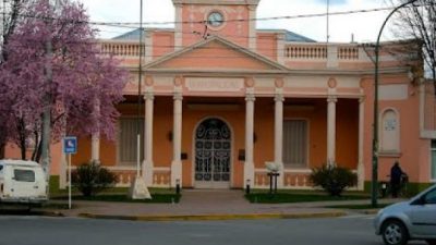 Soeme se reúne con concejales de Esquel: solicitarán que autoricen uso del bono para pagar aumento salarial