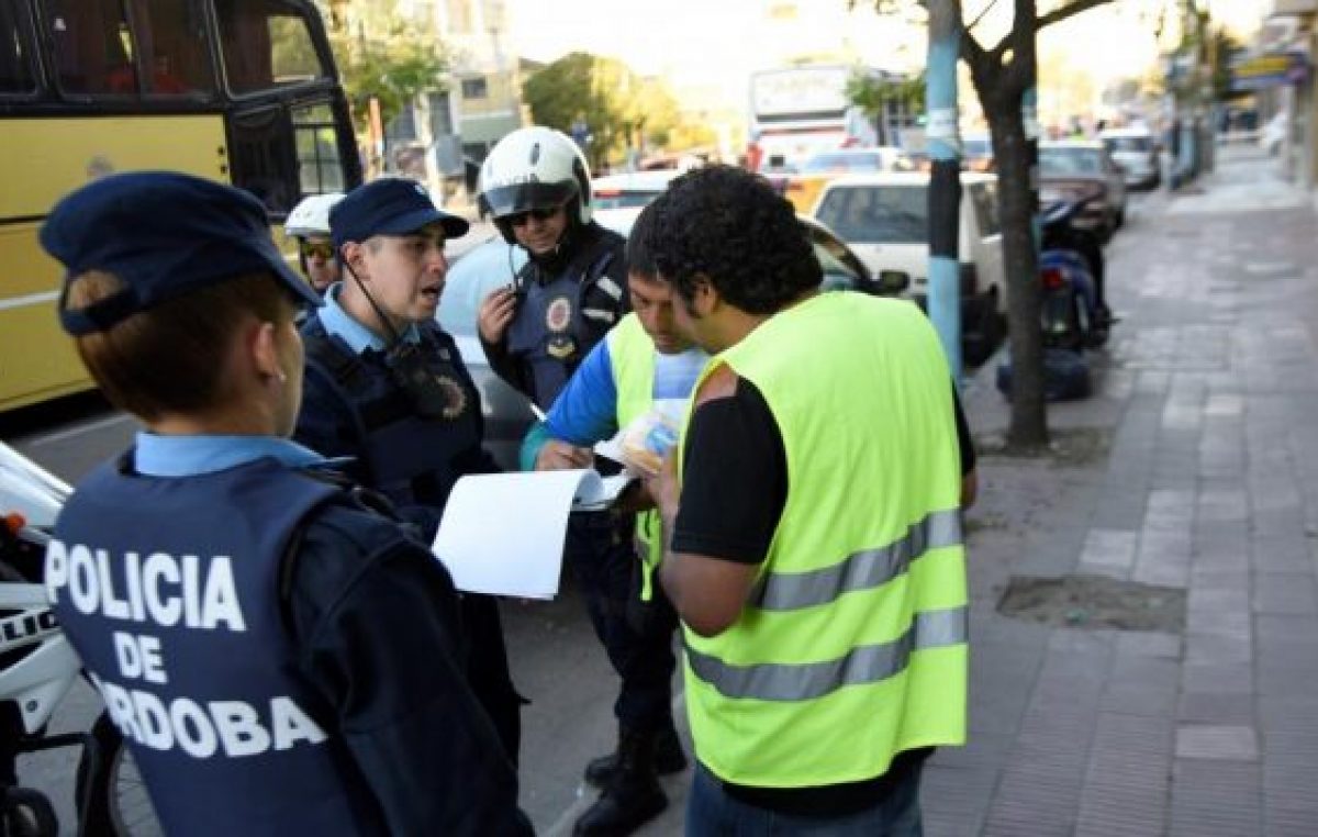 Los “naranjitas” no habilitados en Córdoba duplican a los permitidos