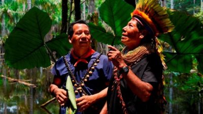 Las redes eléctricas aún no llegan a la Amazonia