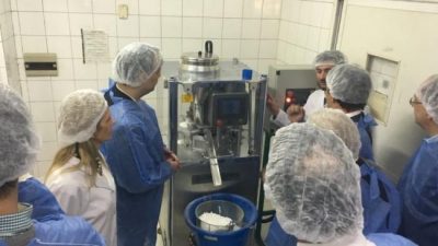 Desde hace 121 años la Municipalidad de Córdoba produce medicamentos