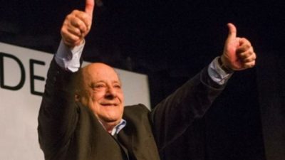 Causó malestar el protagonismo del intendente de Mar del Plata en la noche electoral