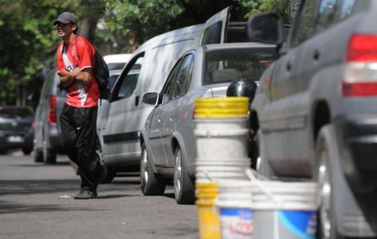 Estiman que en Mendoza hay unos 300 cuidacoches