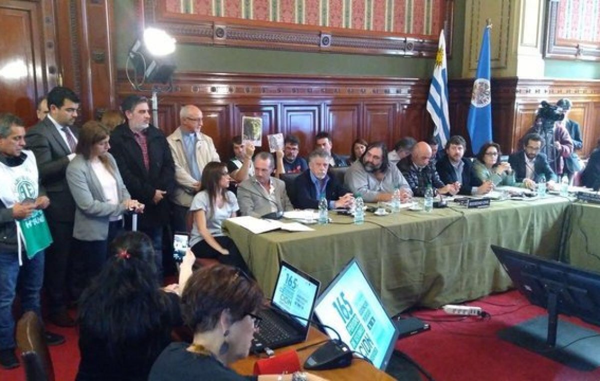 “Quieren disciplinar a los trabajadores”