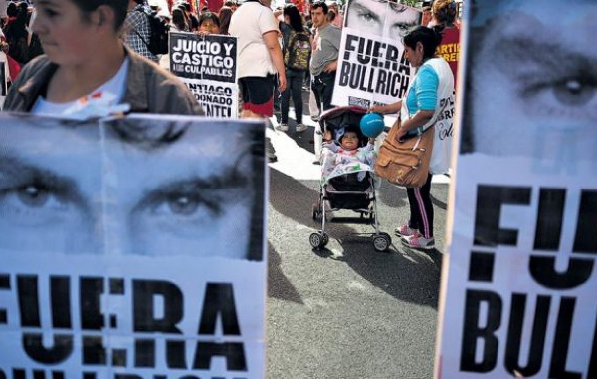 Dolor y repudio en la Plaza
