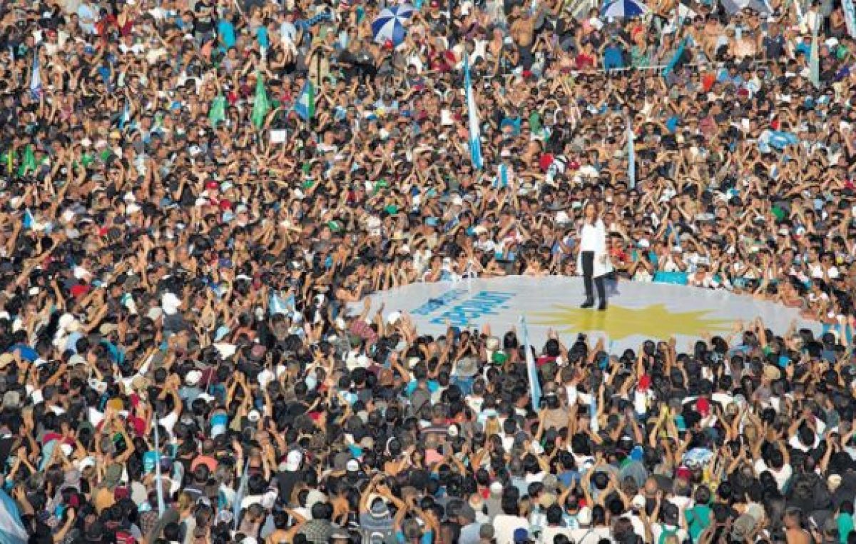 “Ser peronistas es decir ‘basta ya Macri’”