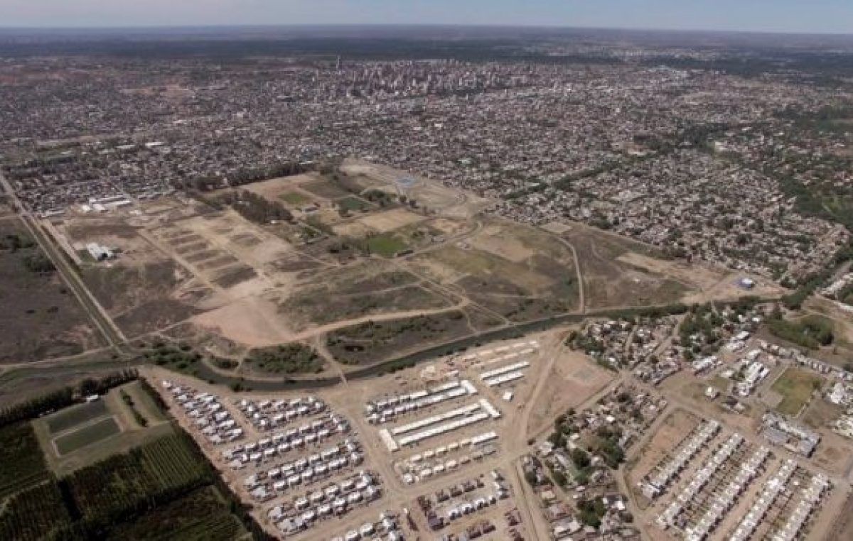 Neuquén: En 15 años se urbanizó la mitad de las 127 hectáreas