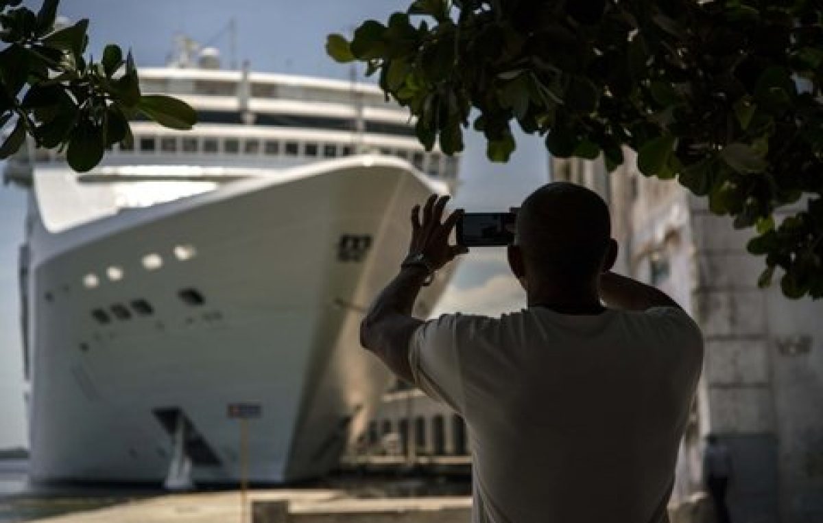 Trump impone nuevas restricciones a los viajes y negocios con Cuba