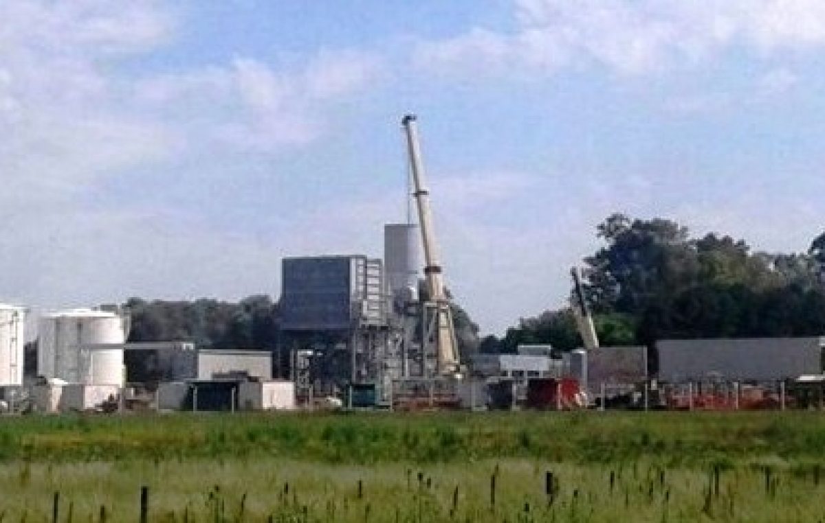 El intendente de Luján decretó la paralización de una Central Termoeléctrica