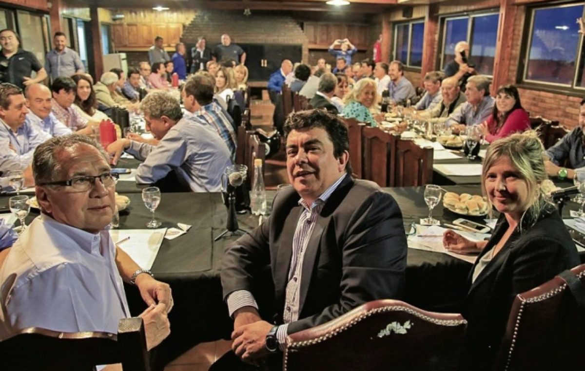 Buenos Aires: Ahora, la Tercera y la Primera animan una unidad contra la candidatura de Espinoza
