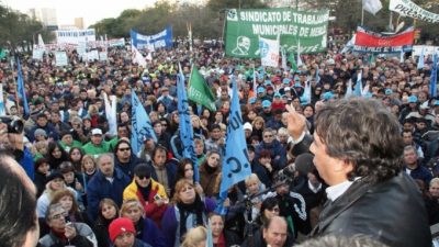 A tres años de la aprobación de la Ley de Paritarias Municipales bonaerenses : un reclamo que duró 20 años
