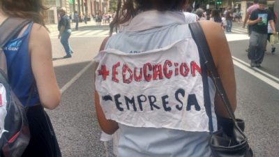 Paran los docentes en todo el país contra la reforma laboral