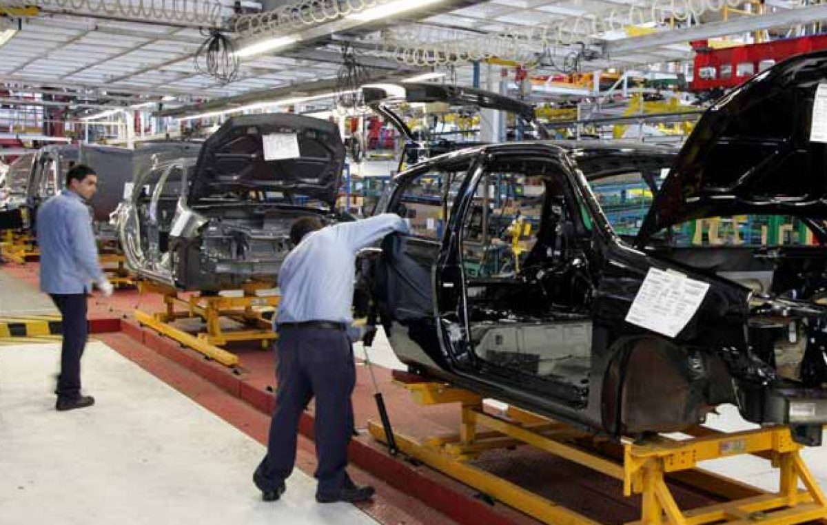 Tandil: una histórica fábrica automotriz cierra y prepara “retiros voluntarios” para tapar la crisis