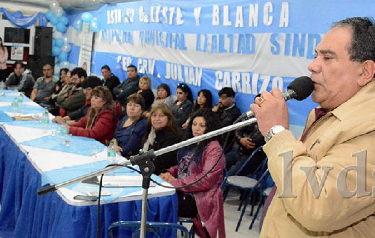 Caleta Olivia: Julián Carrizo presentó su lista para la reelección del SOEMCO