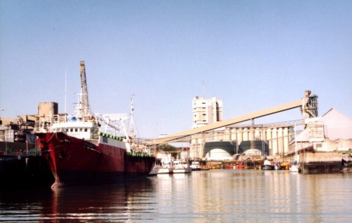 Finalmente, el abogado de Dietrich se quedó al frente del Puerto de Bahía Blanca