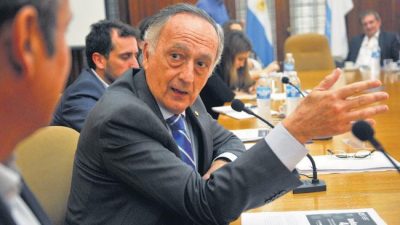 La UIA quiere flexibilizar