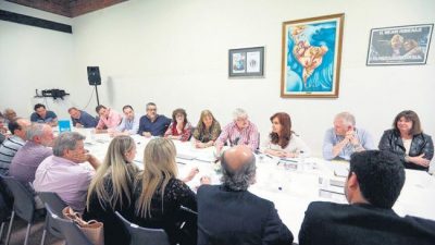 “La idea es frenar al neoliberalismo”
