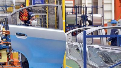 El déficit se construye pieza por pieza