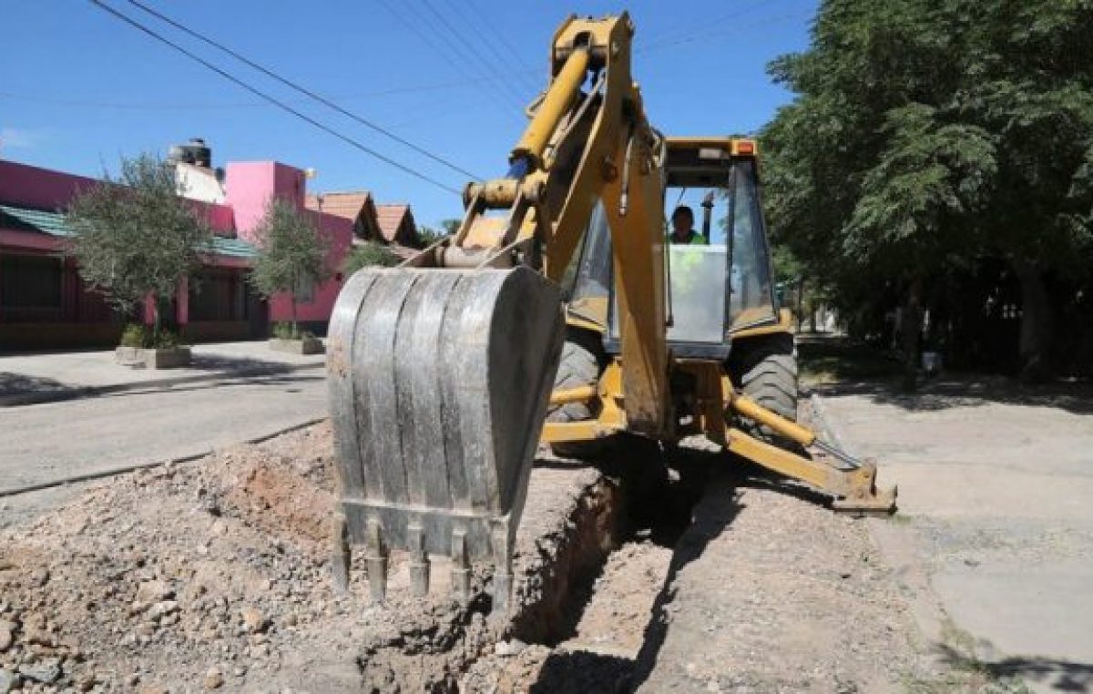 Centenario se endeuda y compra más máquinas