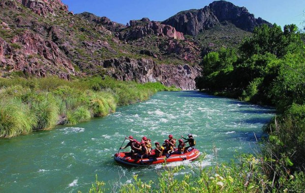 Valle Grande, una aventura en Mendoza
