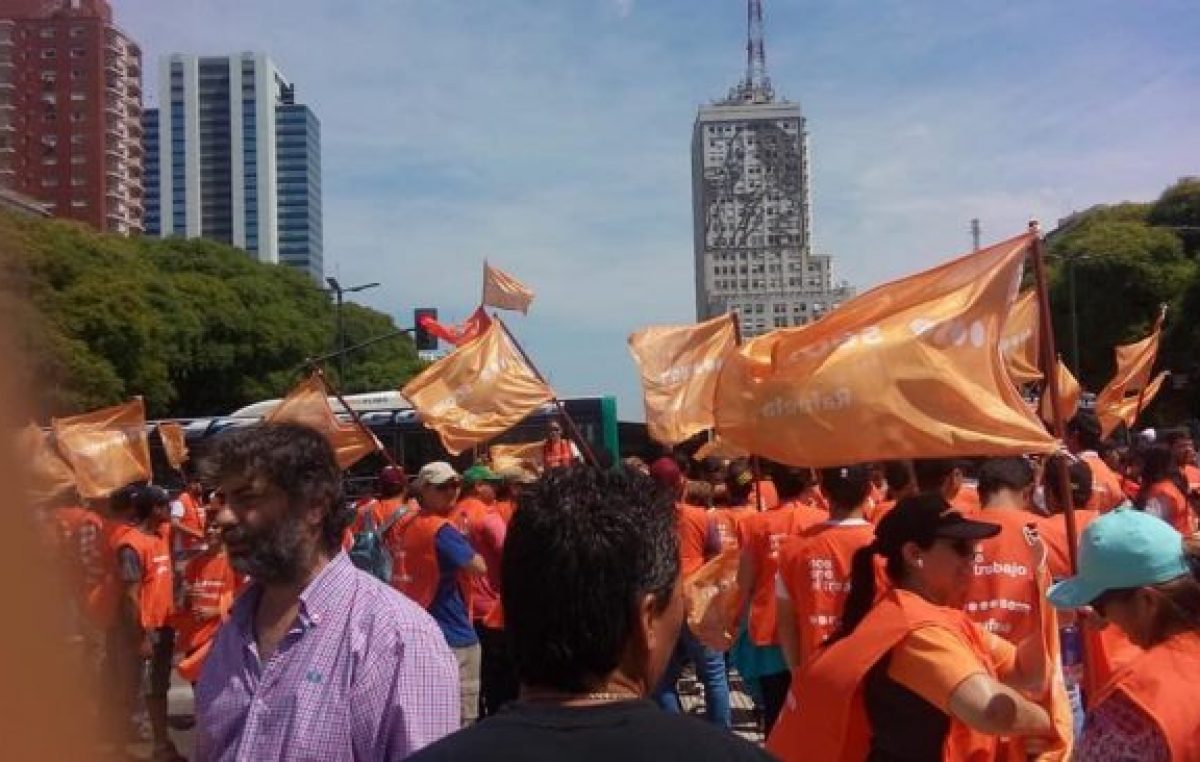 Municipales de Santa Fe se movilizan al Congreso de la Nación
