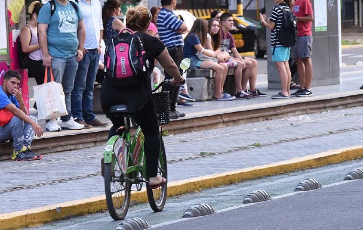 Unicipio Mendoza: 7,5 millones de dólares para semáforos, ciclovías y arbolado público
