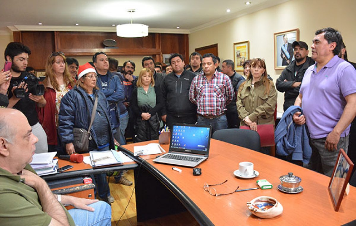 Río Gallegos: Sin fecha de pago del aguinaldo, SOEM inició paro total de actividades