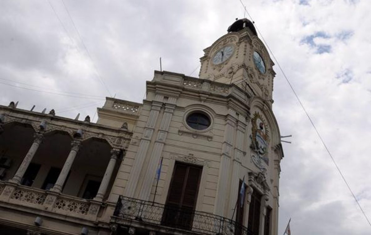 Paraná: Jerarquizados descartó que Varisco les vaya a otorgar el bono de fin de año solicitado 