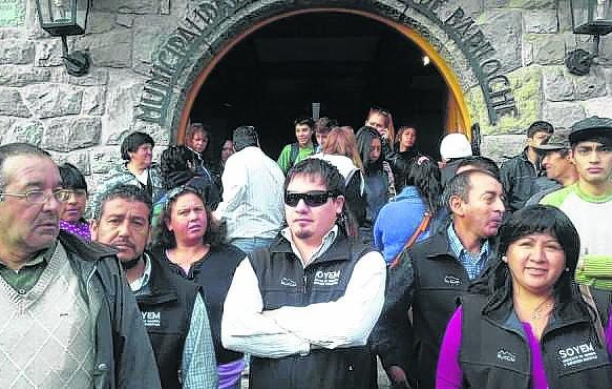 Los municipales de Bariloche anticipan que la paritaria “va a ser durísima”
