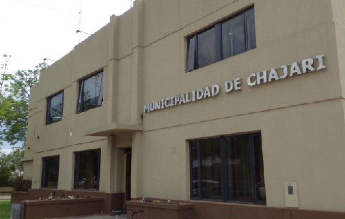 Los trabajadores municipales de Chajarí cobrarán un aumento en sus salarios y un bono de dos mil pesos 