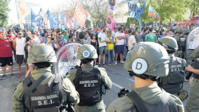 Marcha y contracumbre en rechazo a la OMC