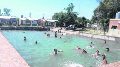 La Comuna de Chapuy inauguró su primera pileta pública y gratuita