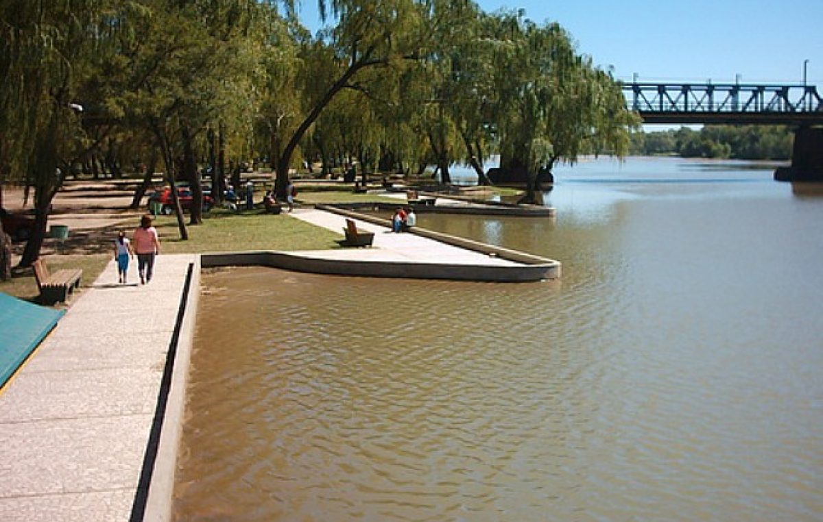 Río Cuarto: Con una inversión de 63 millones, avanzan las costaneras del río
