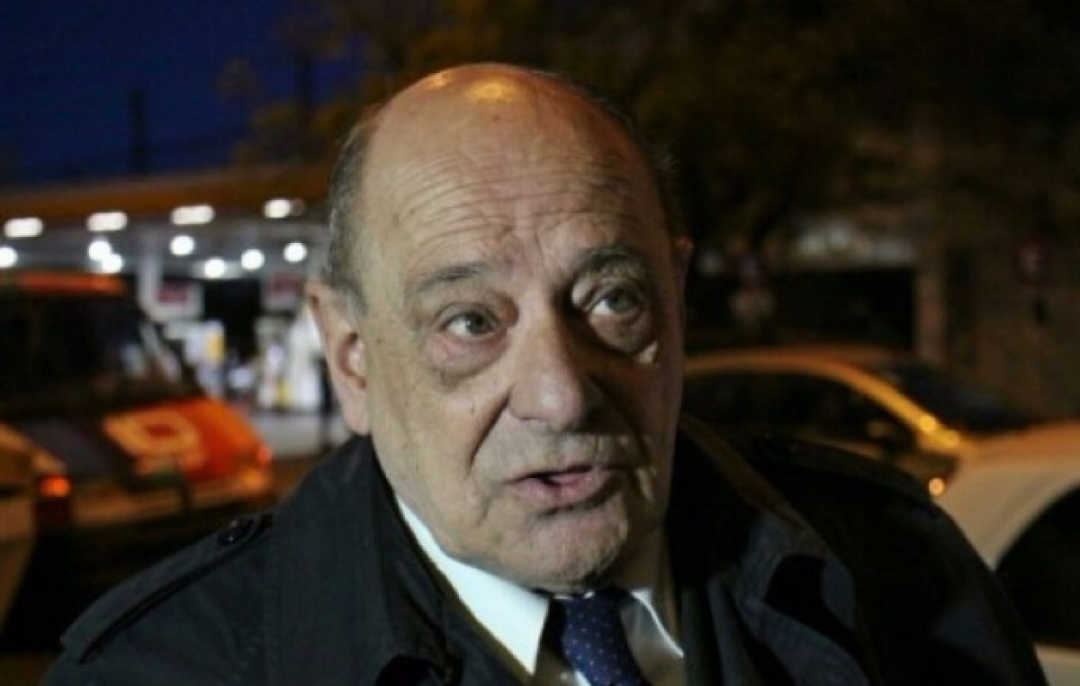 El intendente de Mar del Plata derrapó: Quiere “mandar a alguna chica bonita» para “conseguir unos pesitos” de empresarios