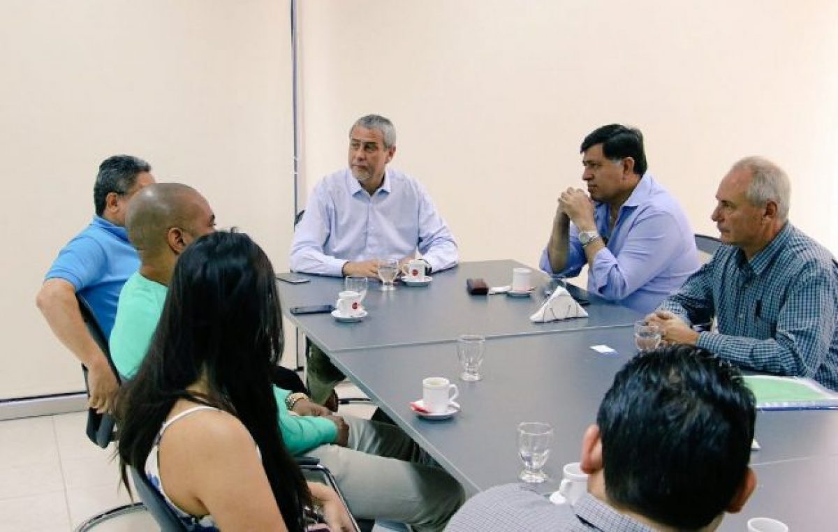 El Intendente de Avellaneda se reunió con representantes de municipios latinoamericanos