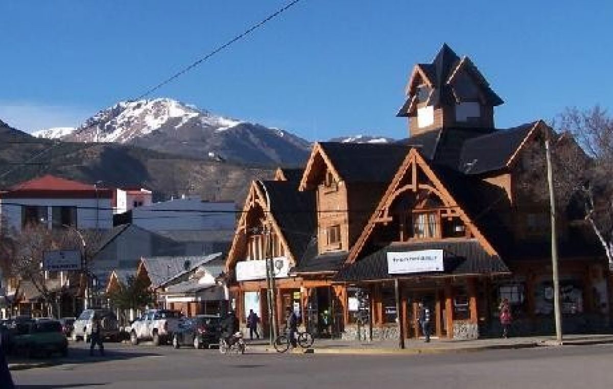 Vecinalistas de Esquel, entre desocupación y diferencias