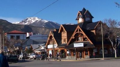 Vecinalistas de Esquel, entre desocupación y diferencias
