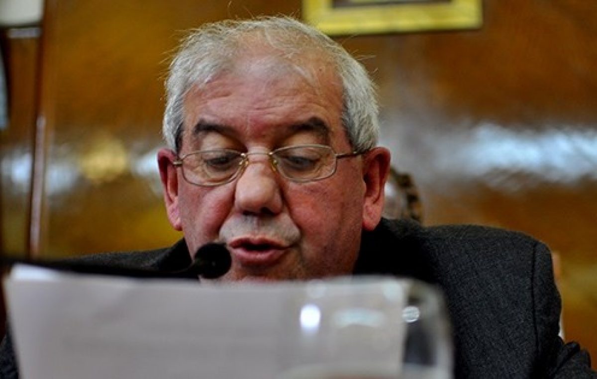 Mar del Plata: Saénz Saralegui firmó 30 decretos y desató el malestar de la oposición