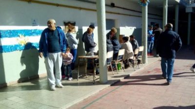 En 2017, más de 48 mil votantes eligieron representantes en los centros vecinales de Córdoba