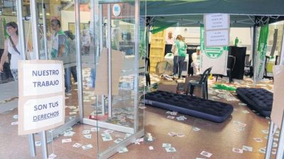 La policía al servicio de los despidos