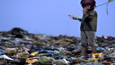 Una de cada cuatro familias vive cerca de un basural en el conurbano