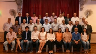Intendentes de todo el país debatieron en Rosario sobre el cambio climático