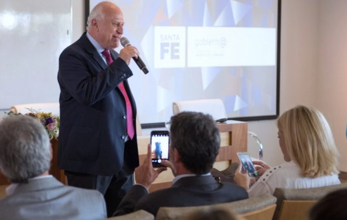 Formación para funcionarios comunales y municipales santafesinos