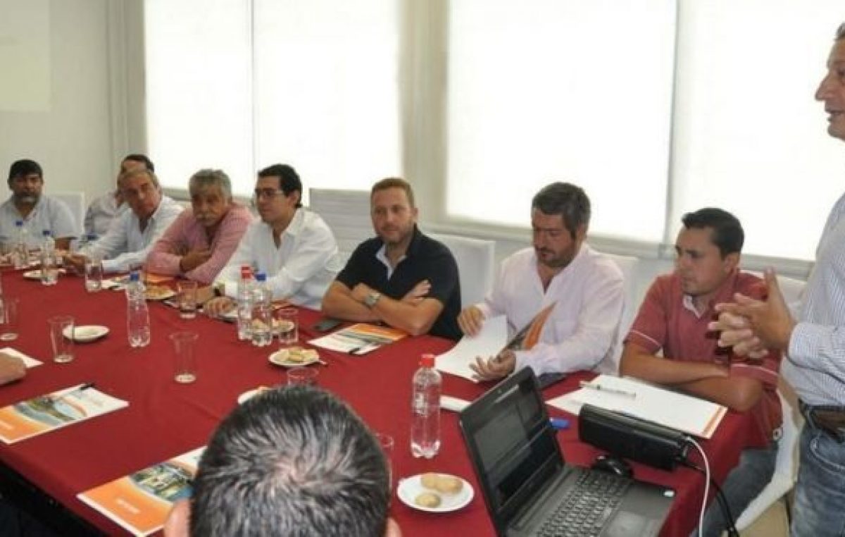 Se realizó el primer foro de intendentes del sur salteño
