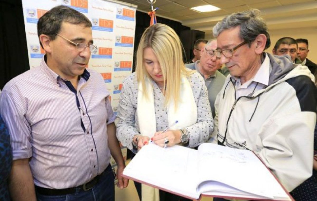 La Gobernadora de Tierra del Fuego enviará a la Legislatura proyecto de municipalización