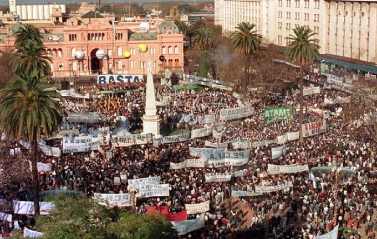 Semana agitada: dos días sin bancos que culminarán en la multitudinaria marcha del 21F