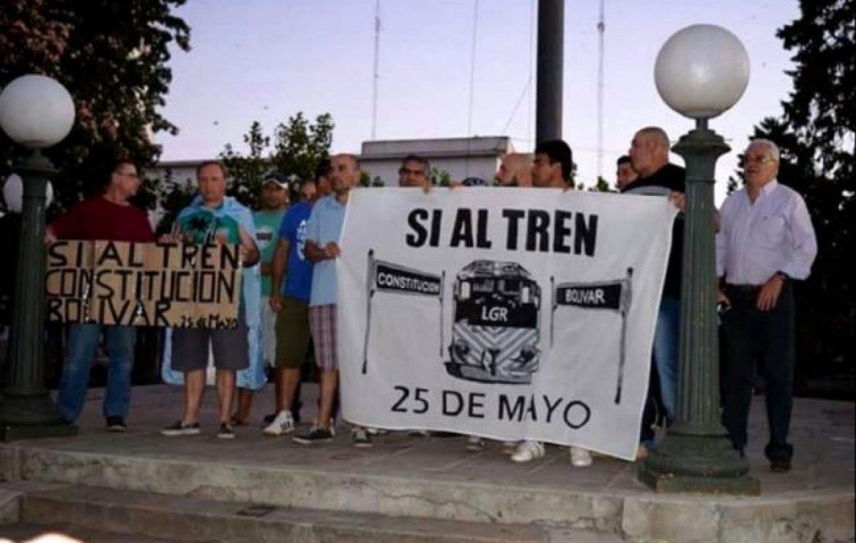 25 de Mayo es una de la ciudades más movilizadas por el cierre de los ramales de Ferrobaires