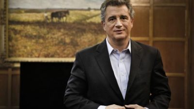 A Etchevehere no le cierran los números