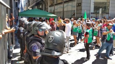 Larreta amedrenta: les cortaron la luz a los trabajadores del Canal de la Ciudad